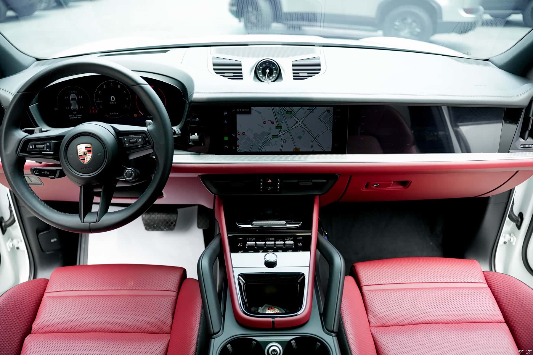 Porsche Cayenne, 2024 9