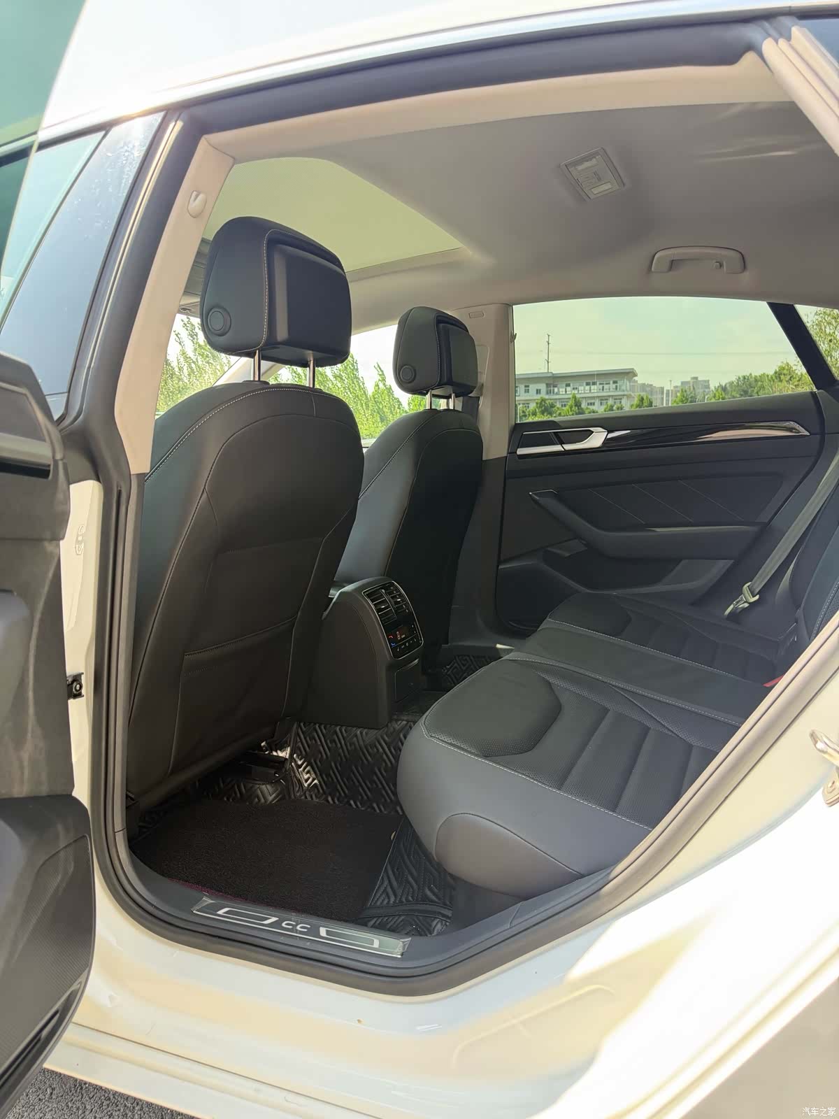 Volkswagen CC, 2021 8