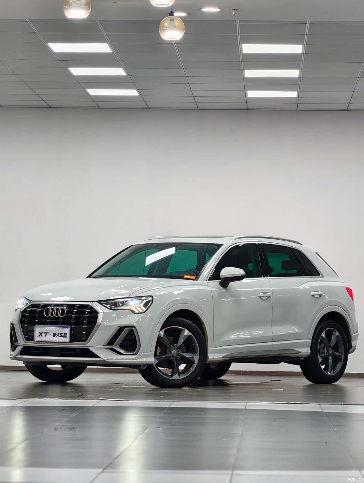 Audi Q3, 2020 4