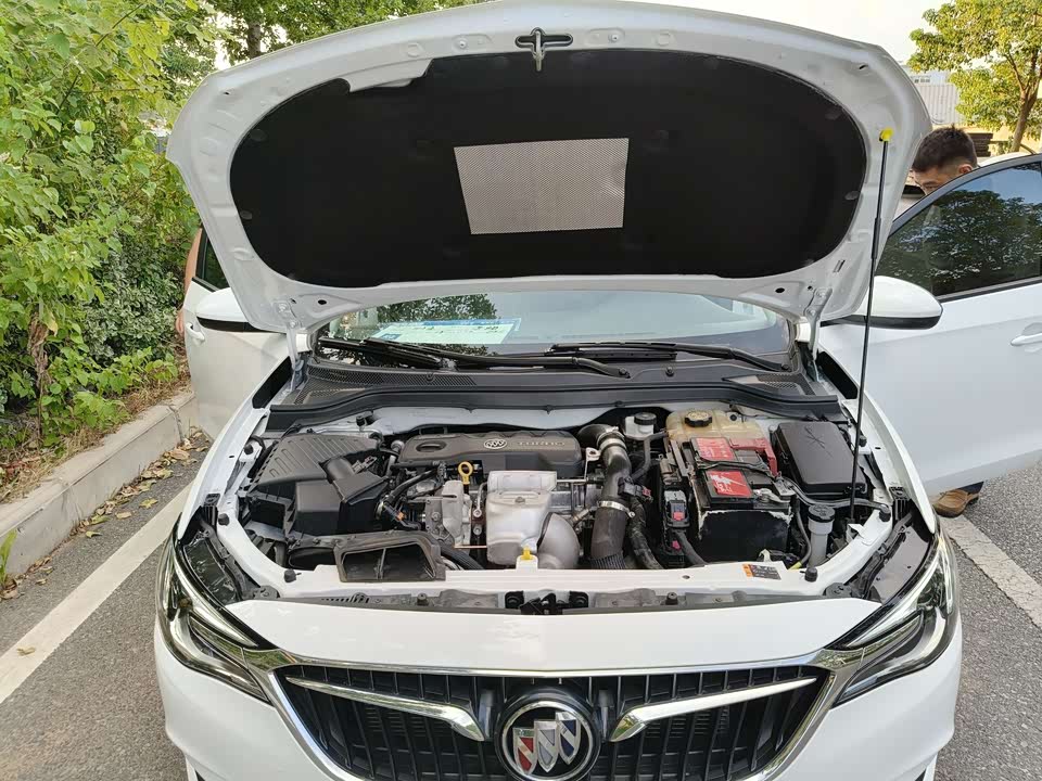 Buick Yinglang Buick Yinglang