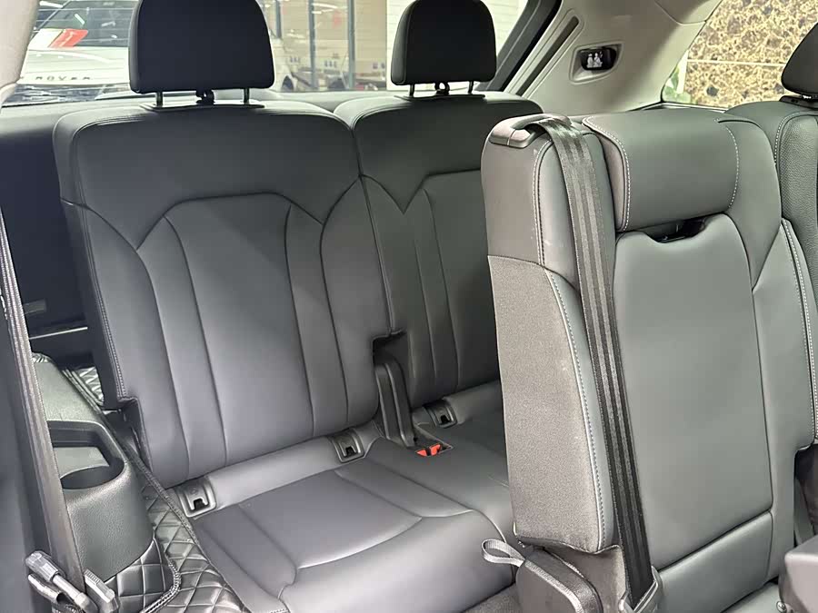 Audi Q7 2024, фото 16
