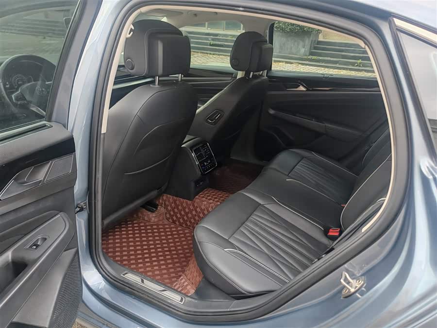 Volkswagen Passat 2021, фото 11