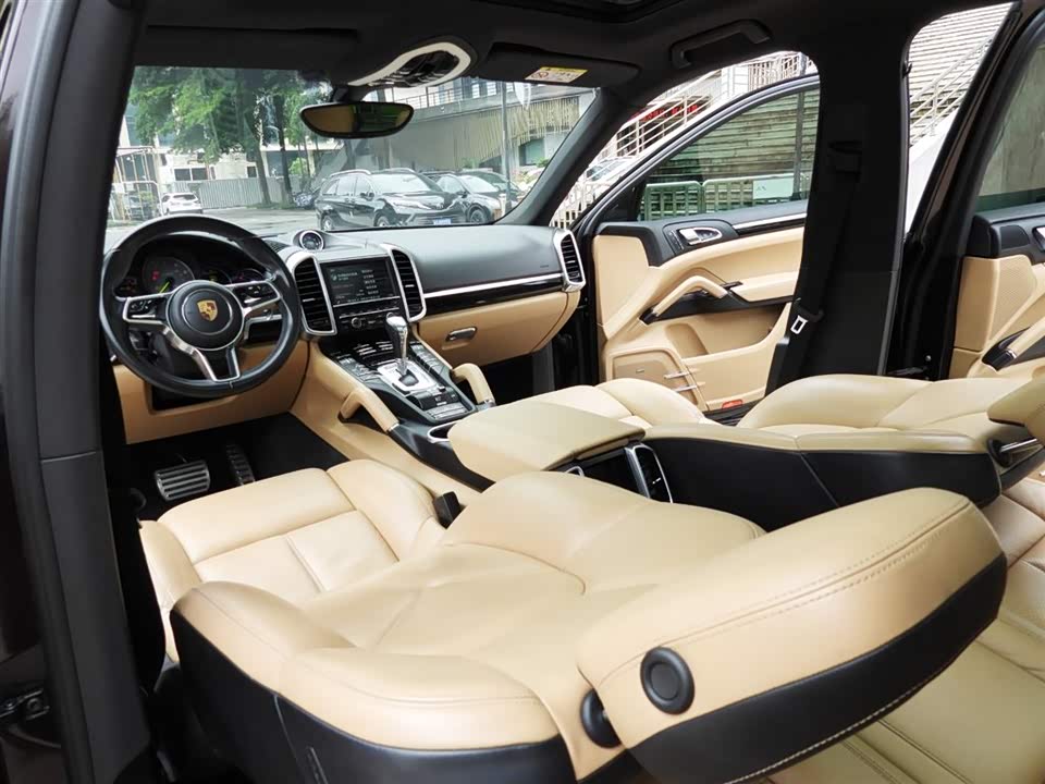 Porsche Cayenne Porsche Cayenne