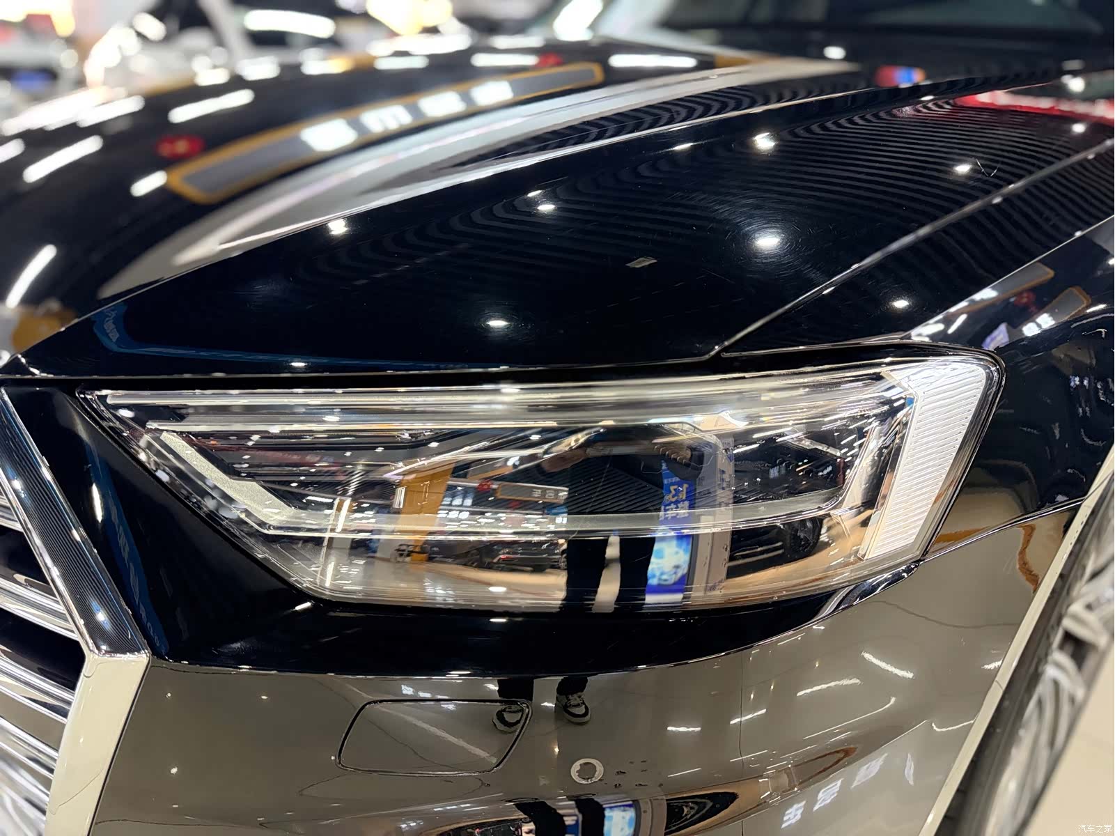 Audi A8L, 2022 4