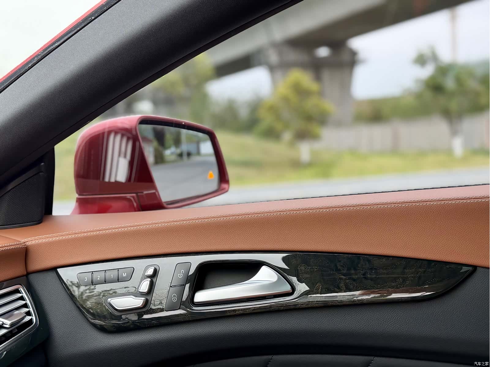 Mercedes-Benz CLS, 2016 16