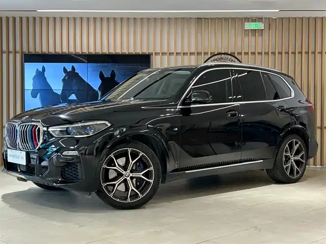 BMW X5 2021 — купить из Китая под заказ