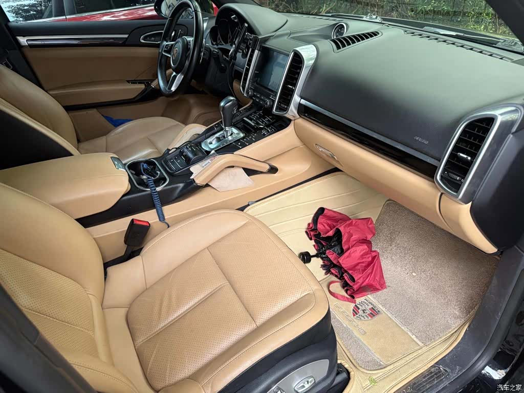 Porsche Cayenne, 2017 7
