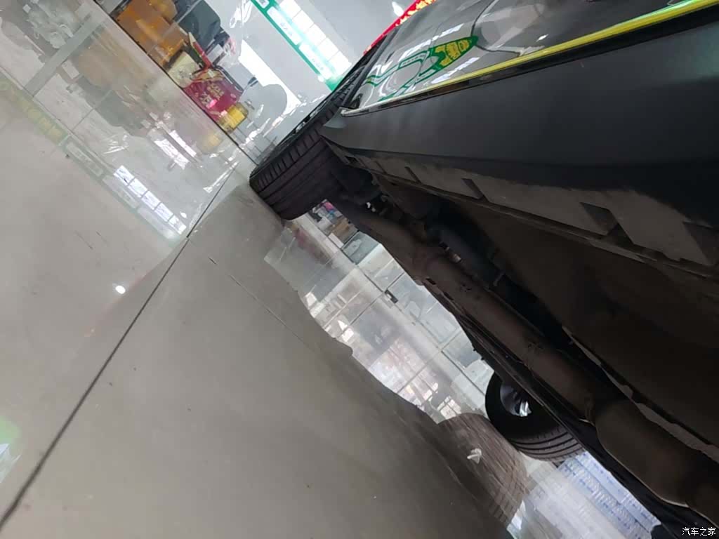 Roewe RX5, 2021 21