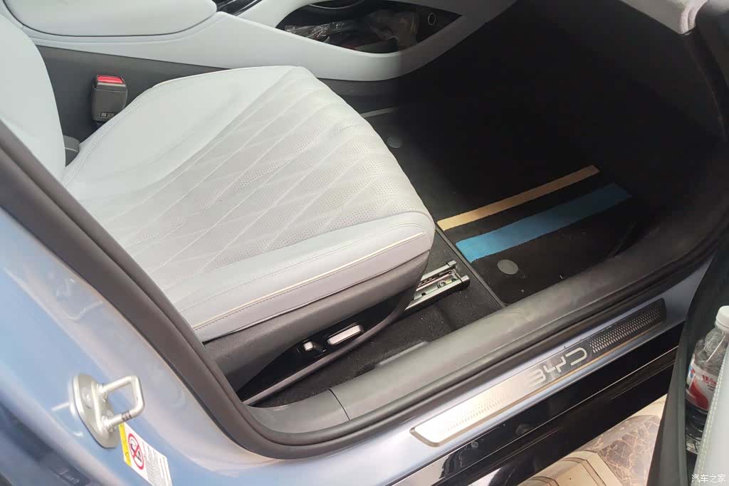 BYD Seal, 2023 8