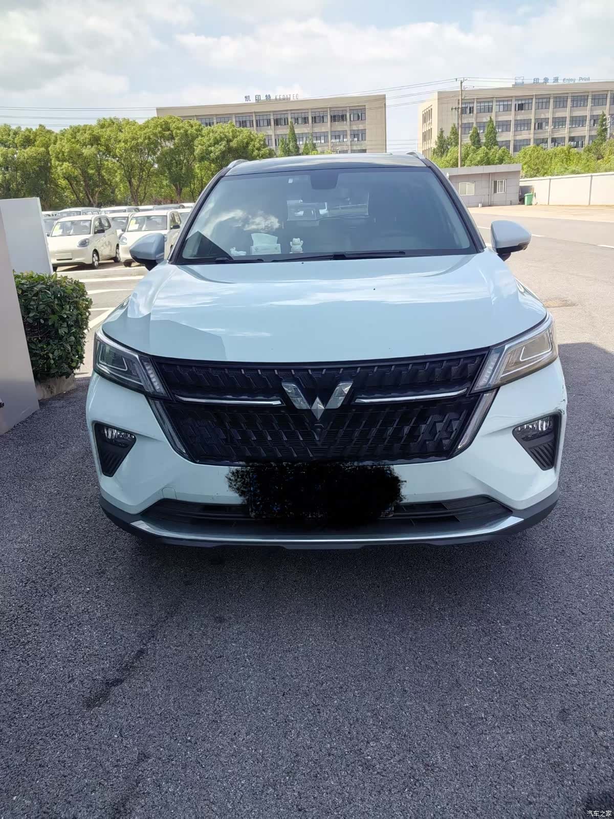 Wuling DHT
