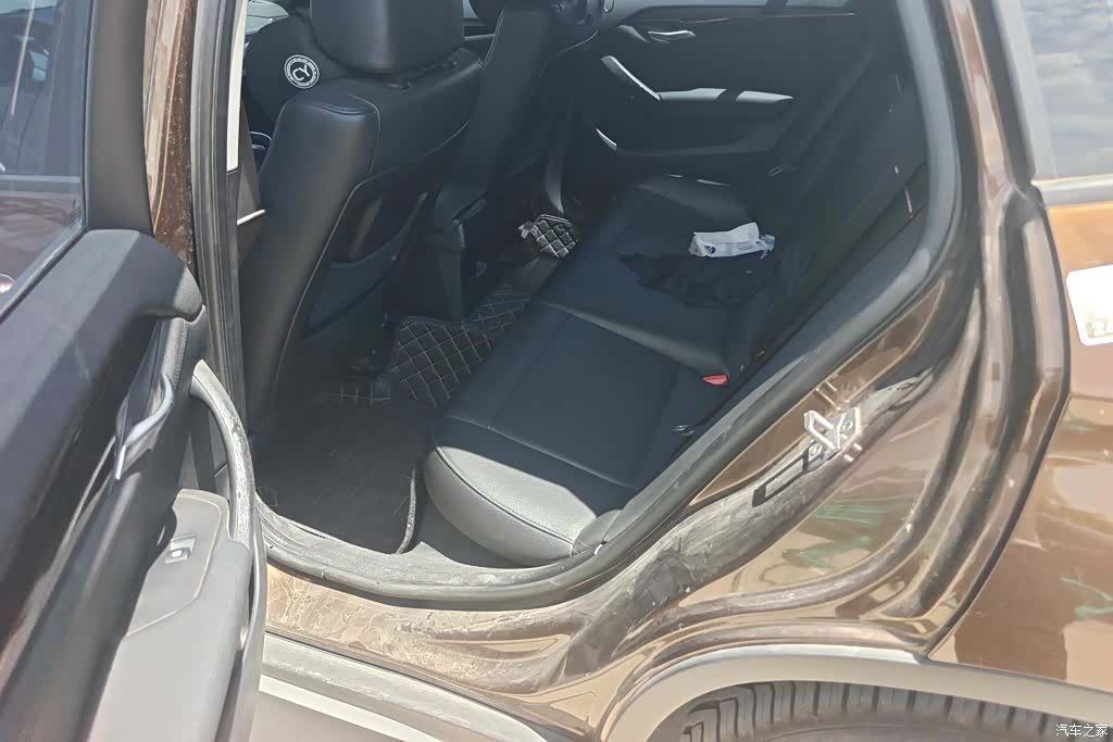 BMW X1, 2013 11