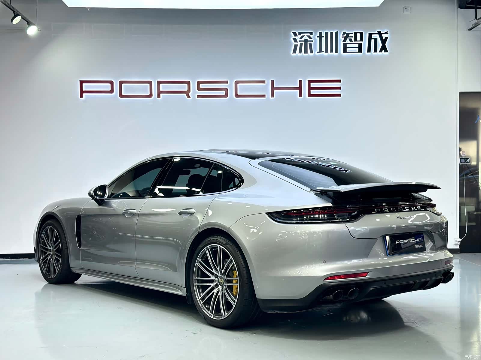 Porsche Panamera, 2021 9