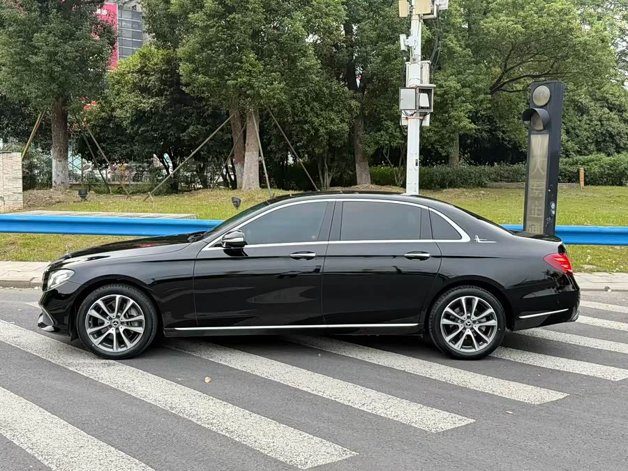 Mercedes-Benz E-Class 2018, фото 3