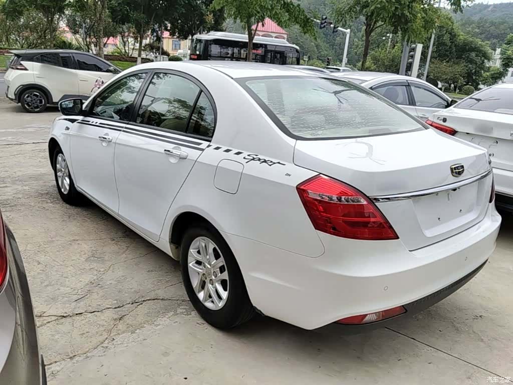 Geely Emgrand, 2017 все фото