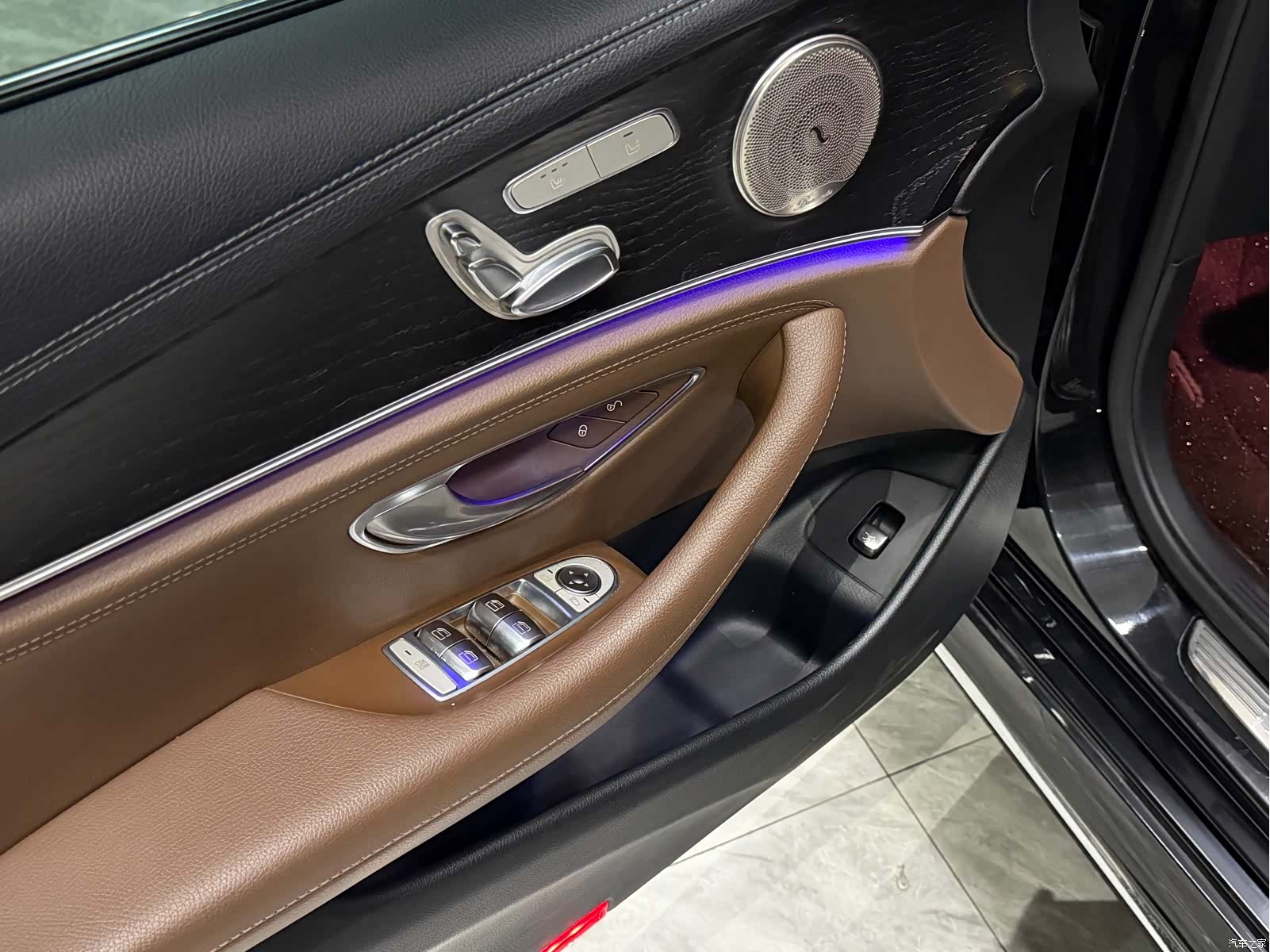 Mercedes-Benz E-Class, 2017 4