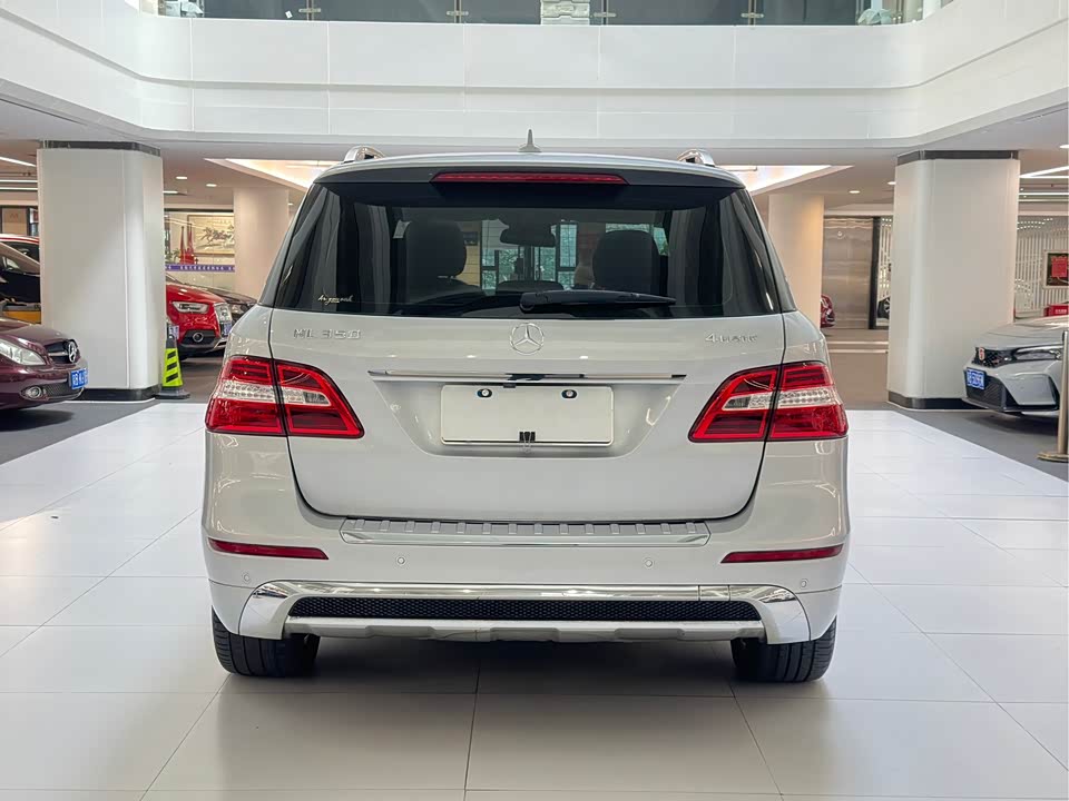 Mercedes-Benz M class