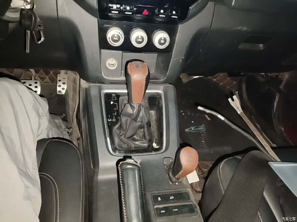 BAIC BJ40, 2017 14