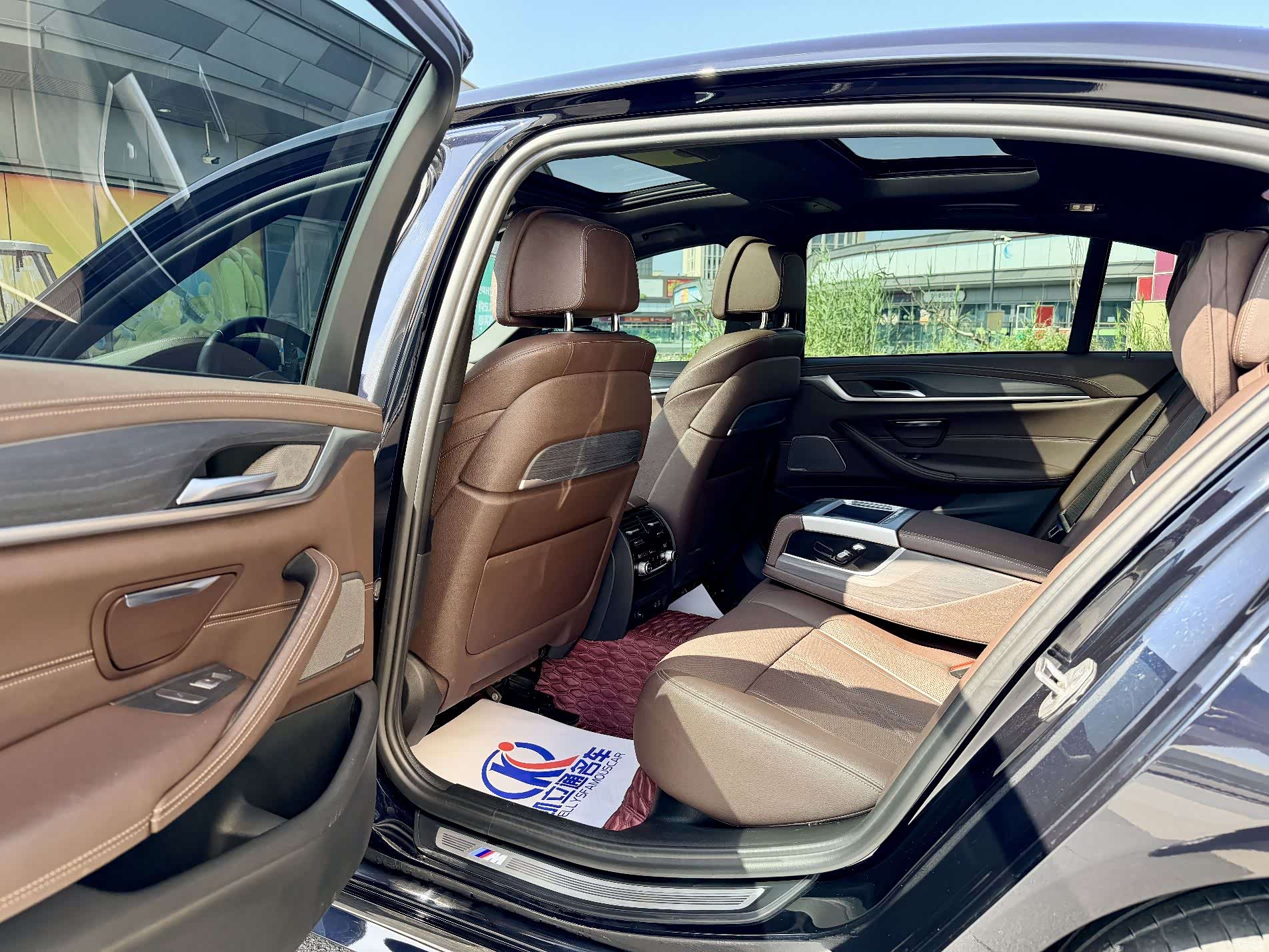 BMW 5 Series, 2021 8