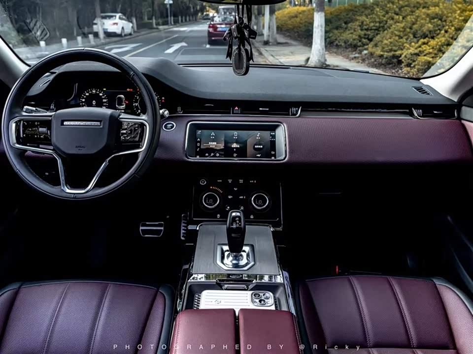 Land Rover Range Rover Aurora