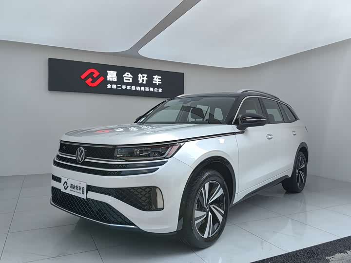 Volkswagen Tavendor 380TSI 4Motion R-Line 2025