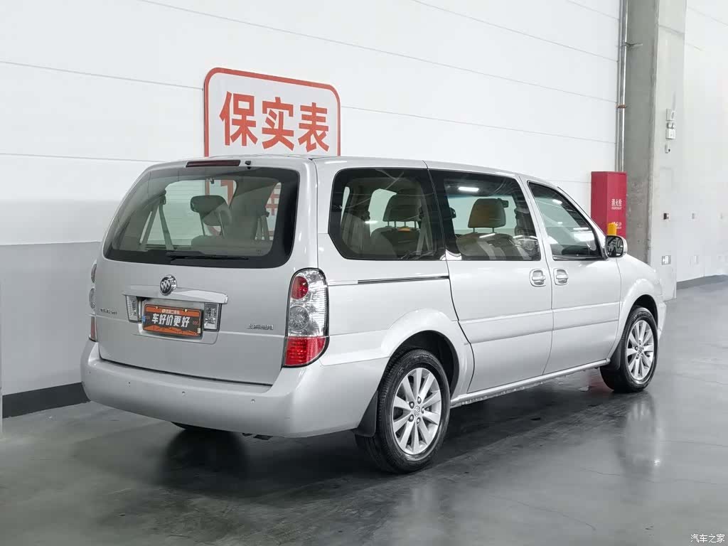 Buick GL8, 2015 2