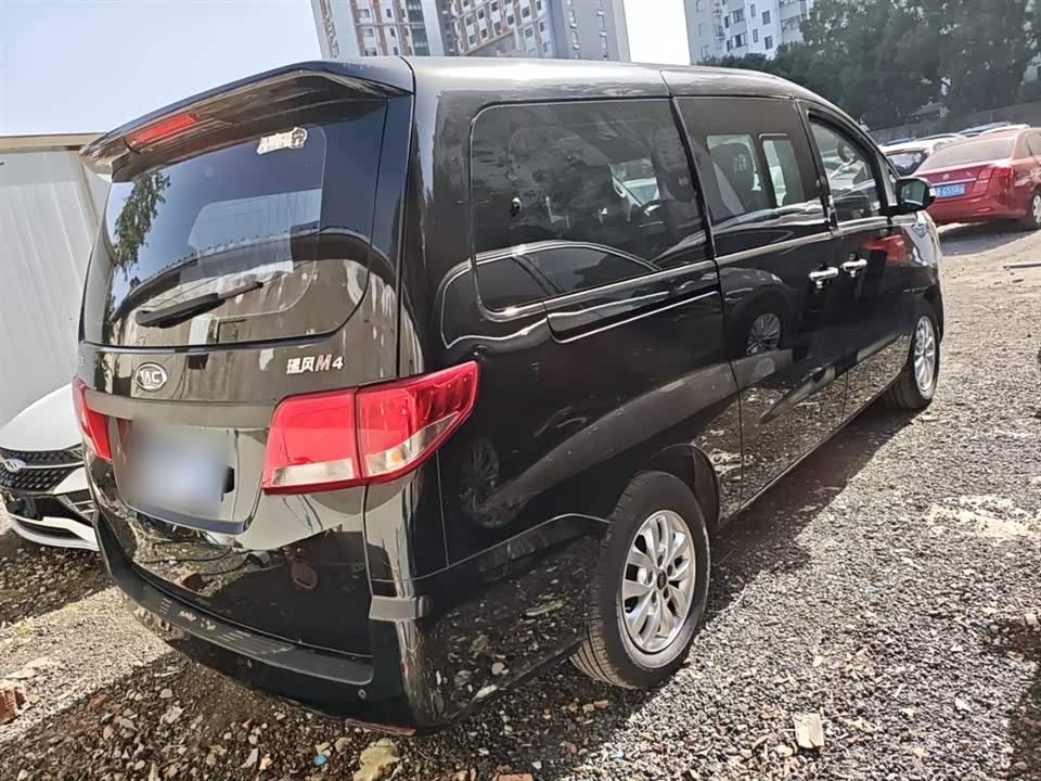 JAC Refine Ruifeng M4