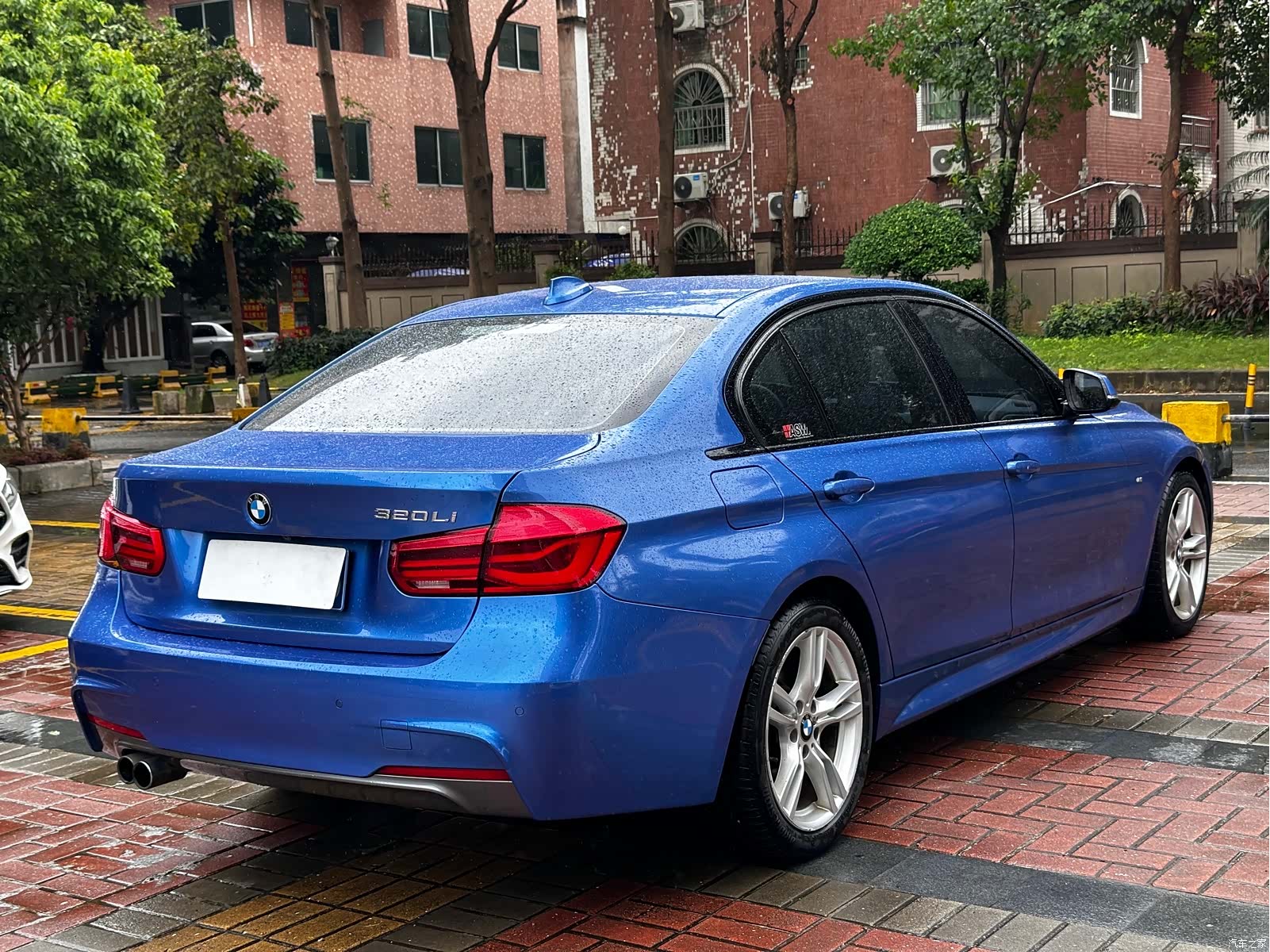 BMW 3 Series, 2017 13