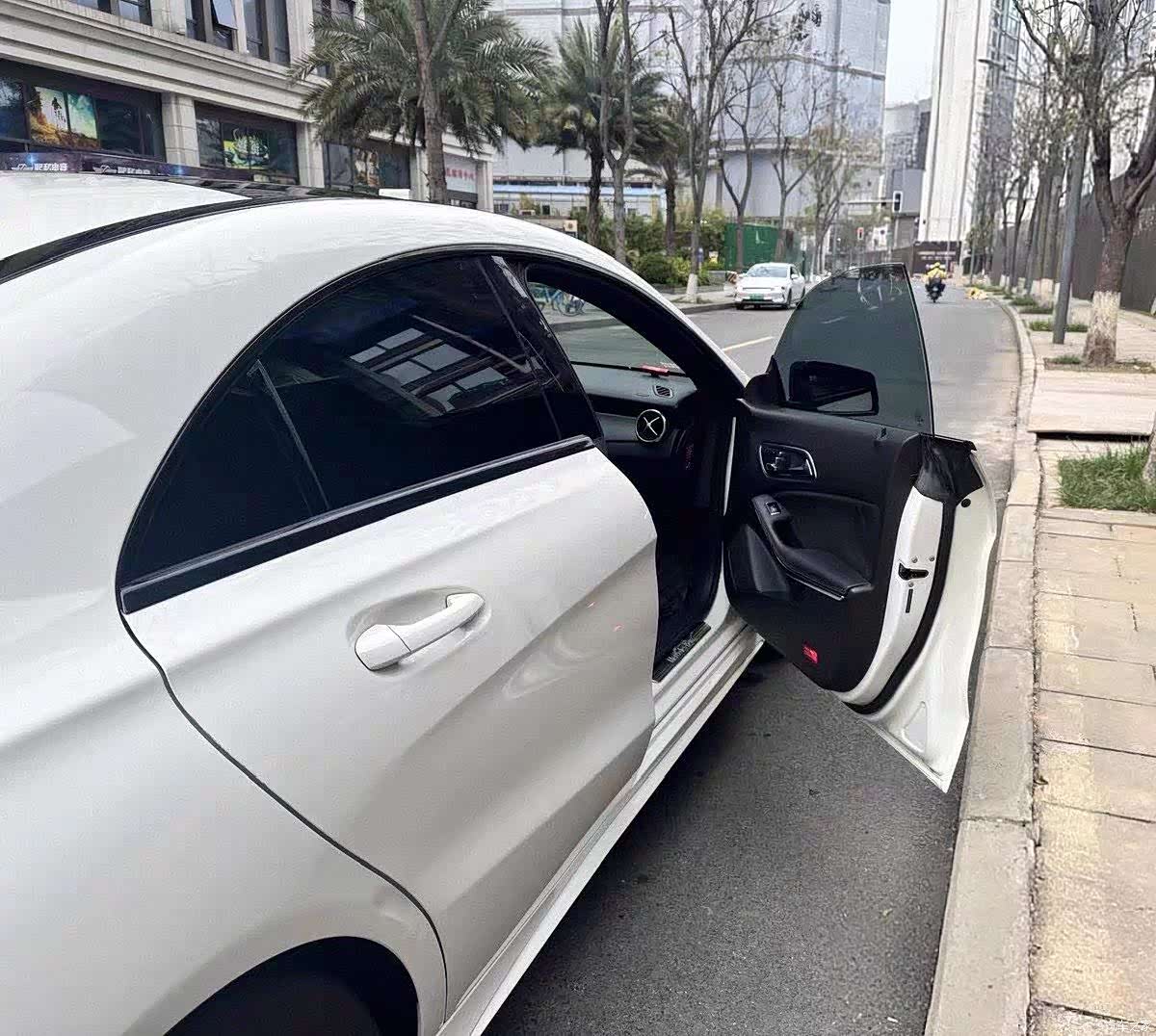 Mercedes-Benz CLA, 2018 3