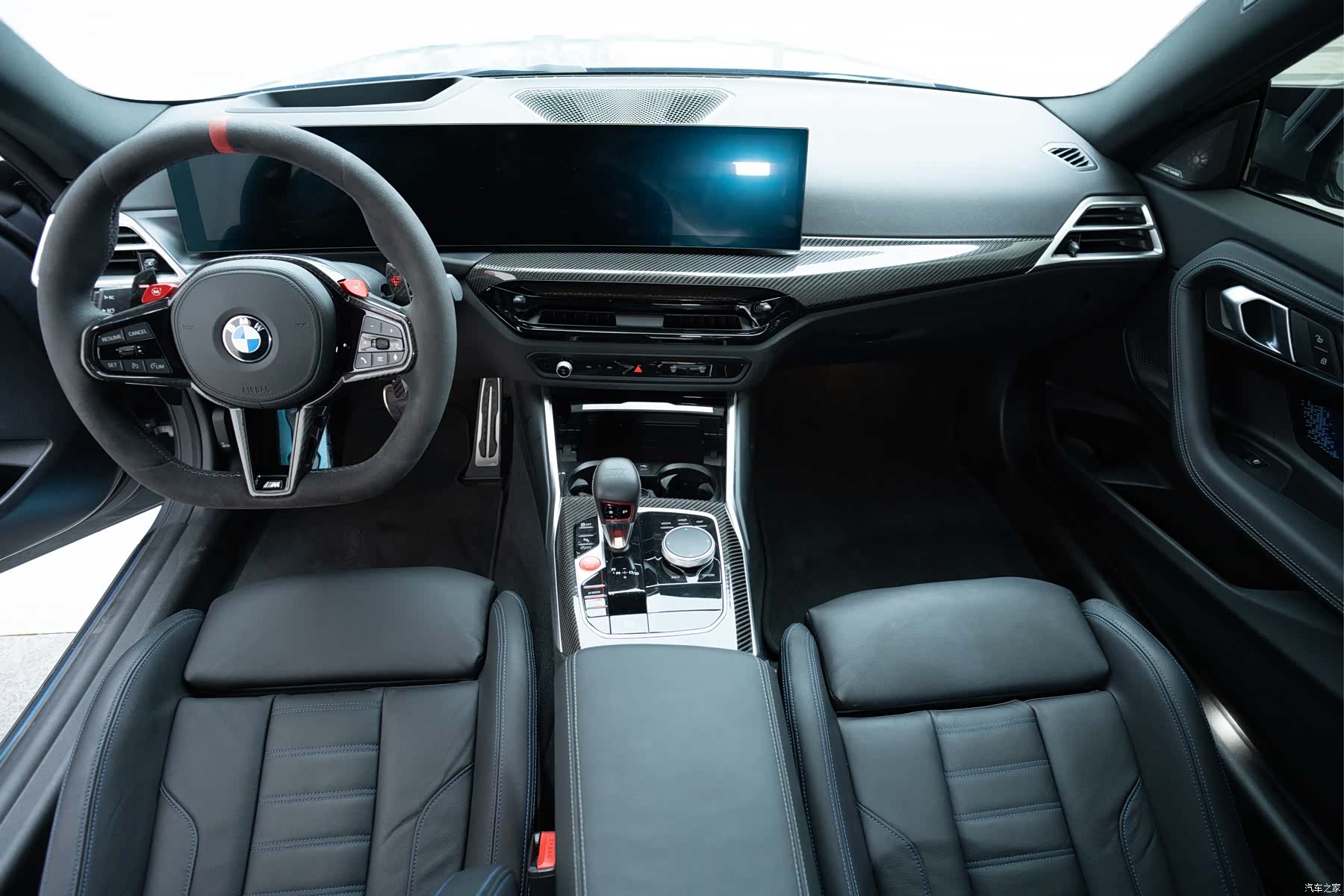 BMW M2, 2025 9