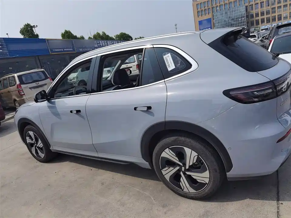 Geely Galaxy Galaxy E5