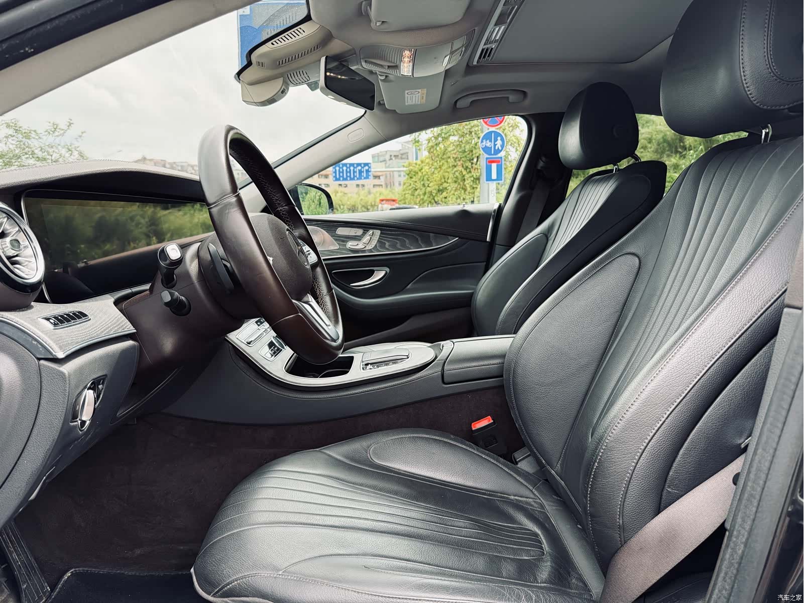 Mercedes-Benz CLS, 2019 19