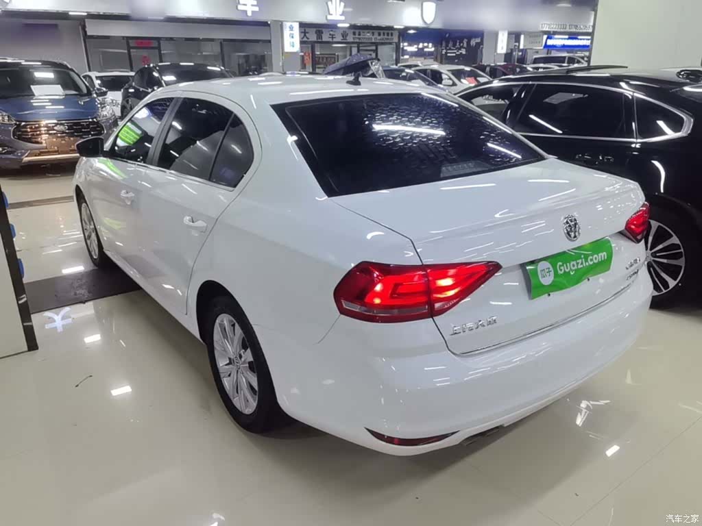 Volkswagen Lavida, 2017 все фото