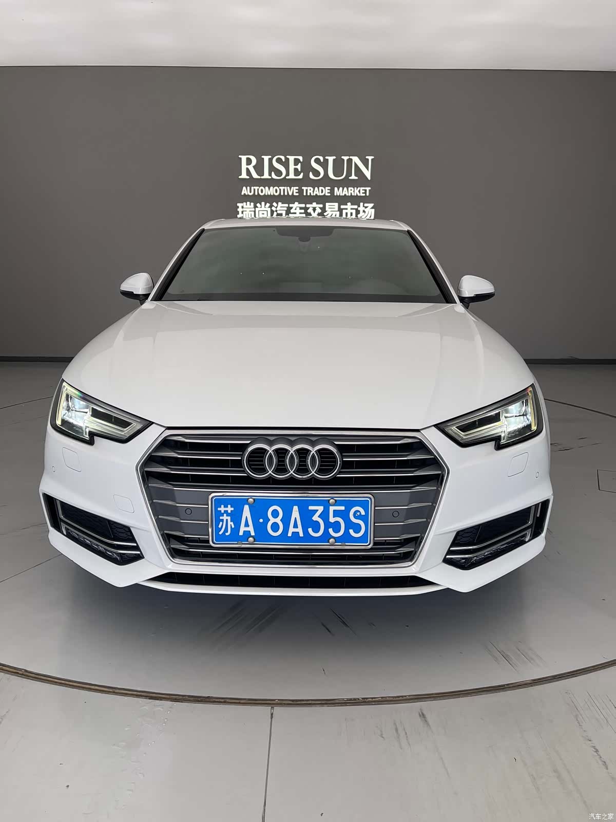Audi A4L, 2018 14