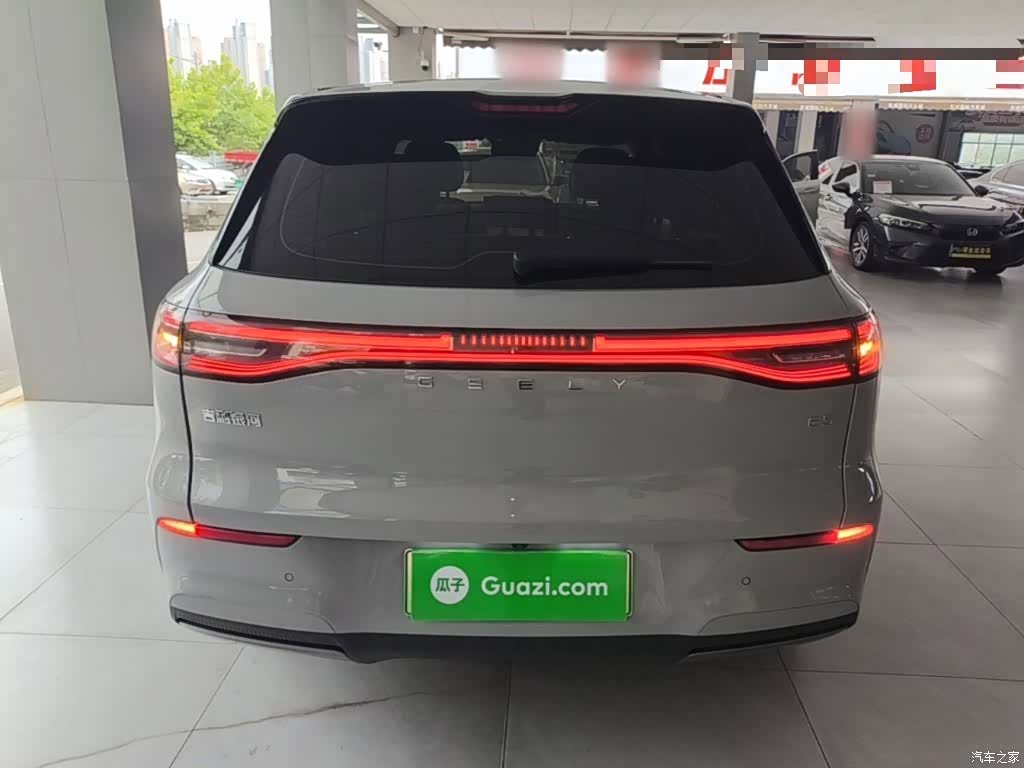 Geely Galaxy E5, 2025 6