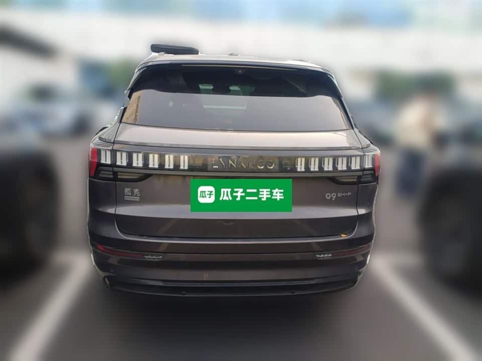 Lynk & Co 09 EM-P