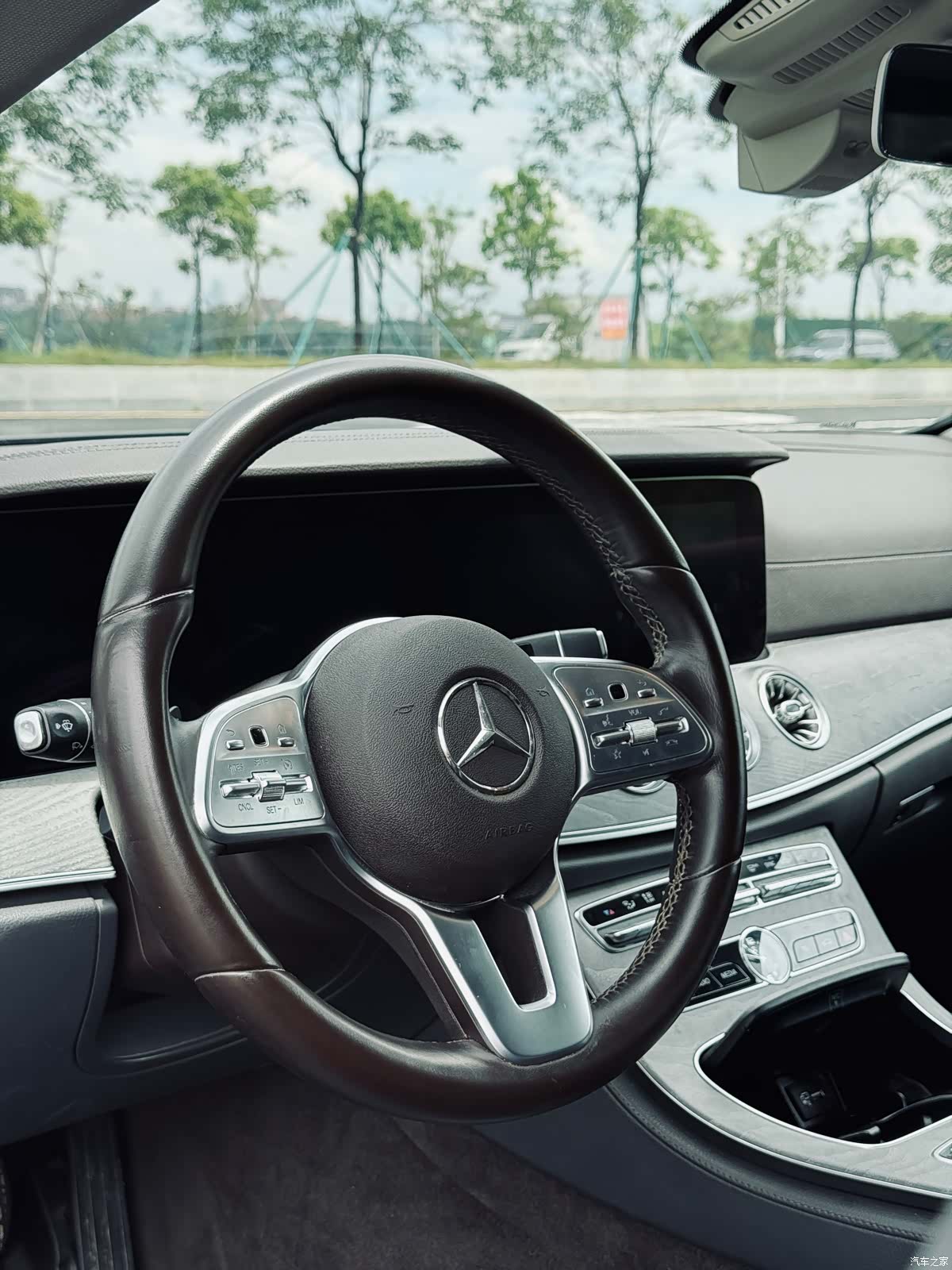 Mercedes-Benz CLS, 2019 18