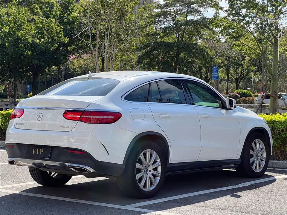 Mercedes-Benz GLE coupe