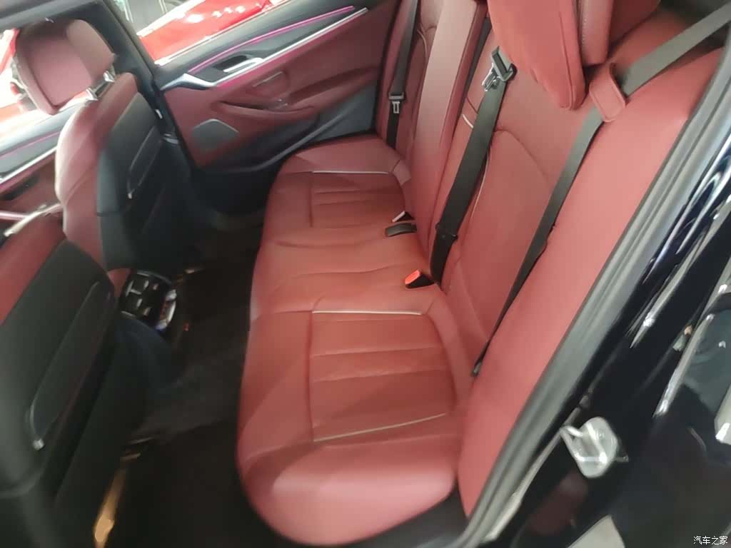 BMW 5 Series, 2022 17