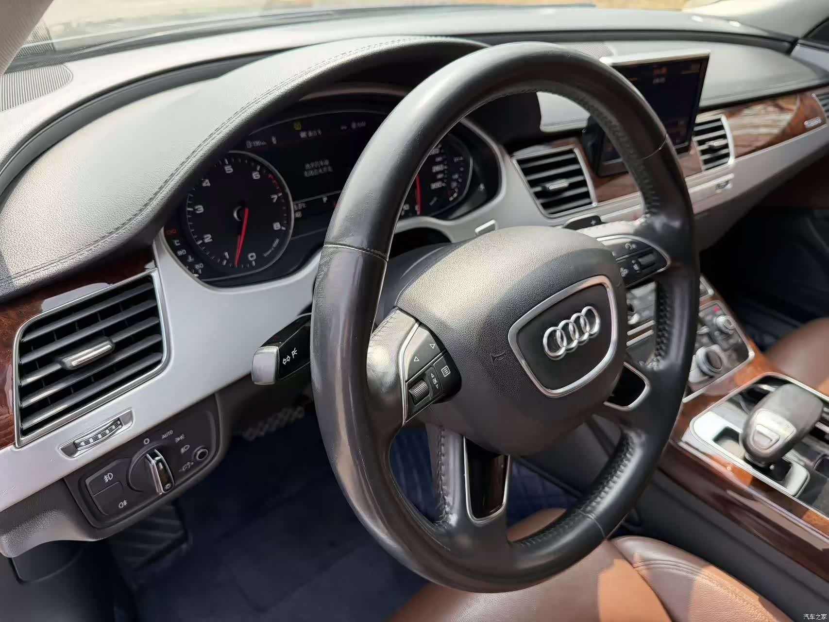 Audi A8L, 2013 12