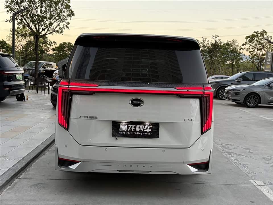 Trumpchi Trumpchi E9