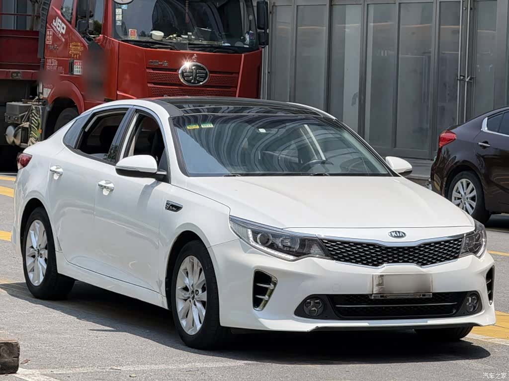 Kia K5, 2015 25