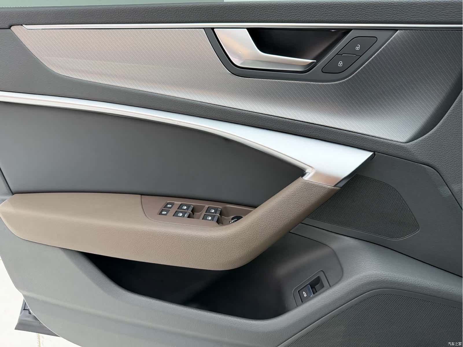 Audi A7L, 2023 20