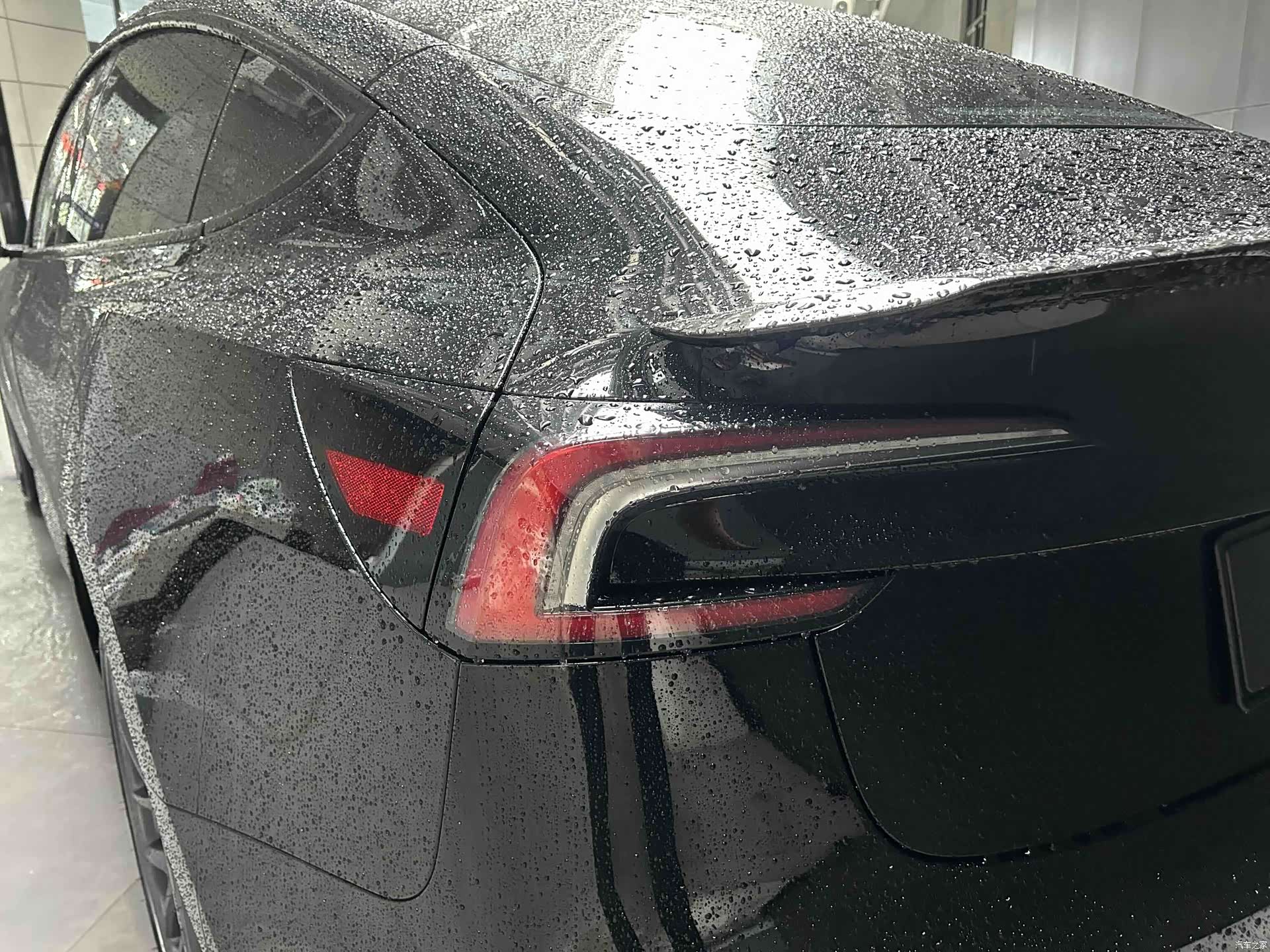 Tesla Model 3, 2024 6