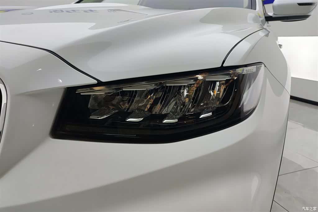 Geely Boyue, 2020 все фото