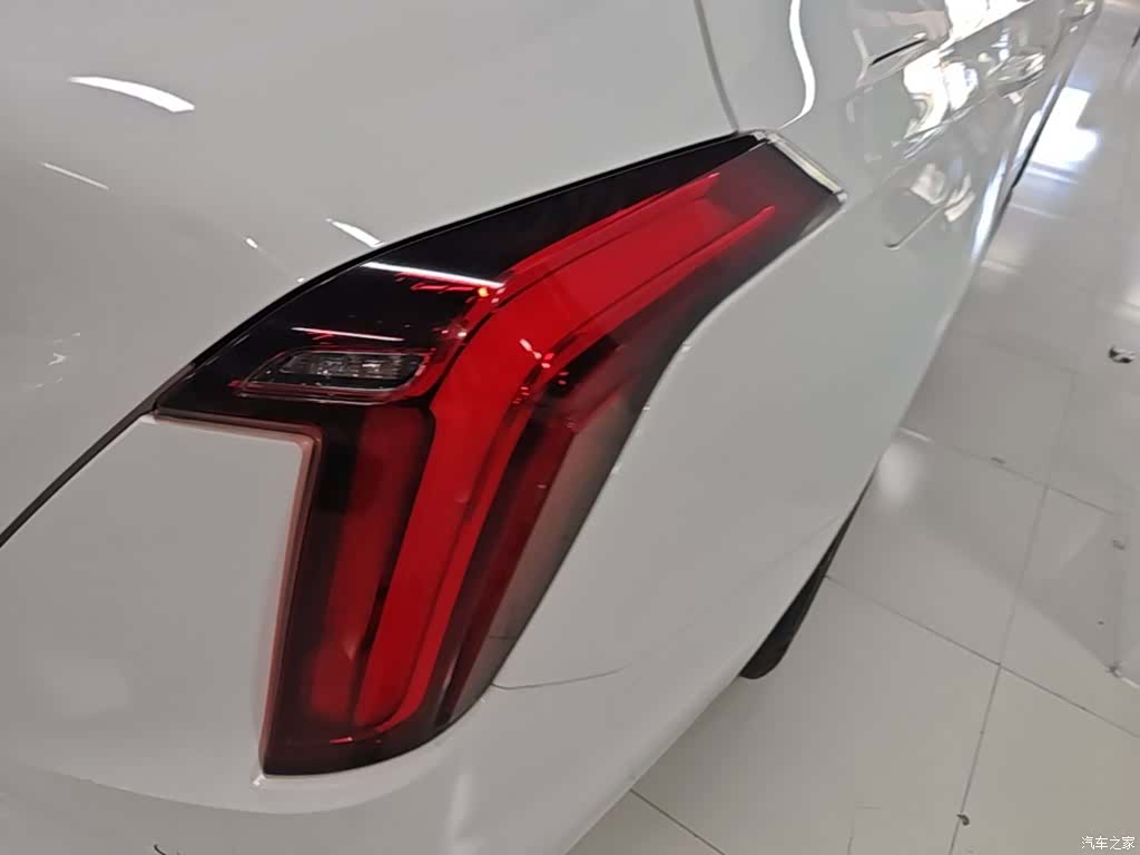 Cadillac CT4, 2021 8