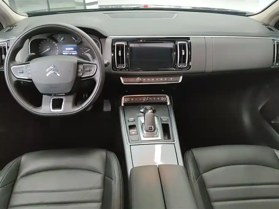 Citroen C6