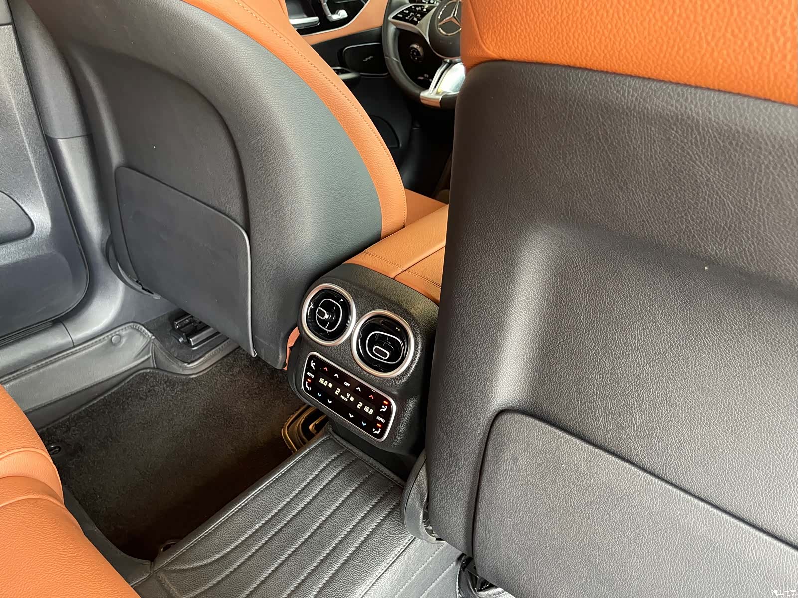 Mercedes-Benz GLC, 2023 22