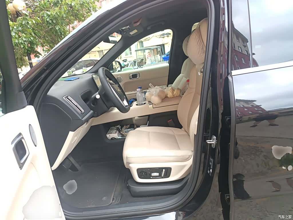 Li Auto L9, 2023 12