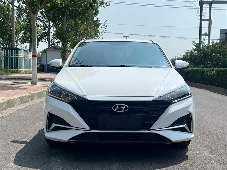 Hyundai Accept