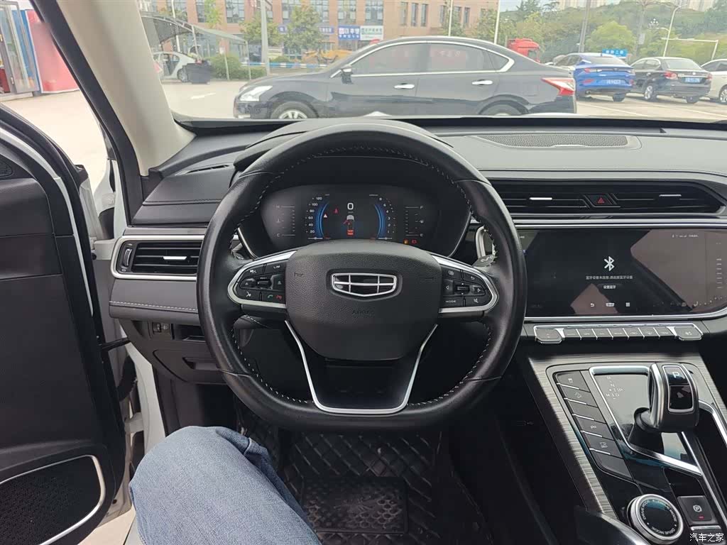 Geely Boyue, 2020 4